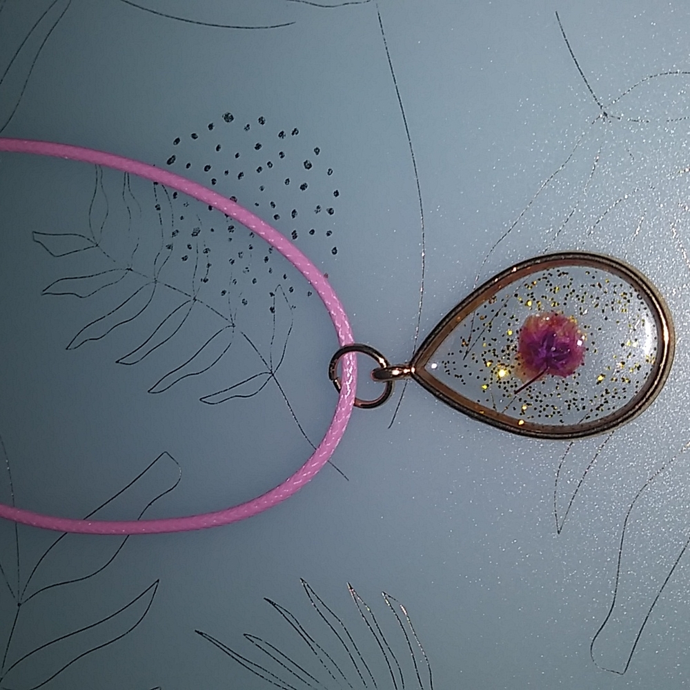 New Handmade Glitter Resin Necklace